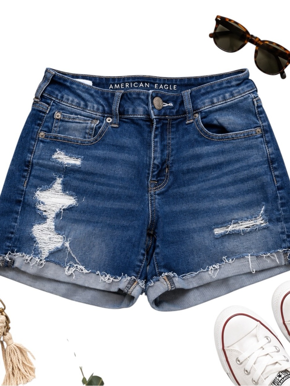 American Eagle Next Level Stretch Distressed Denim Shorts Womens 8 High Rise EUC